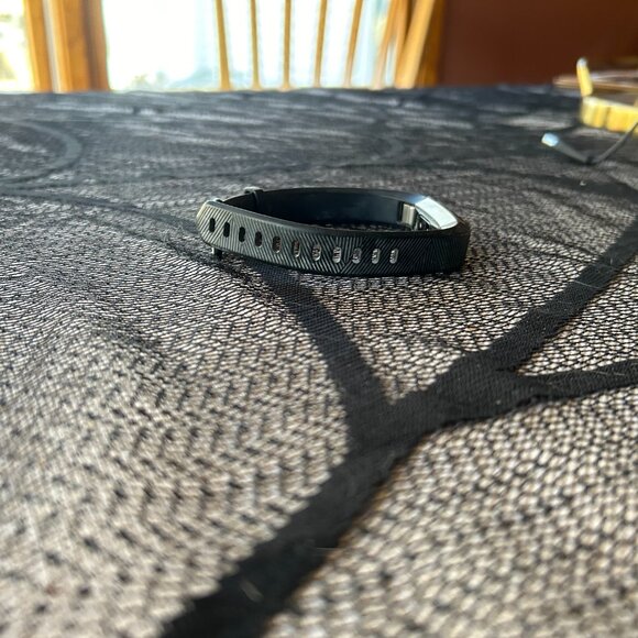 Fitbit Alta HR - Picture 5 of 13